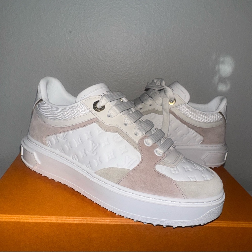 Louis Vuitton Time Out sneaker